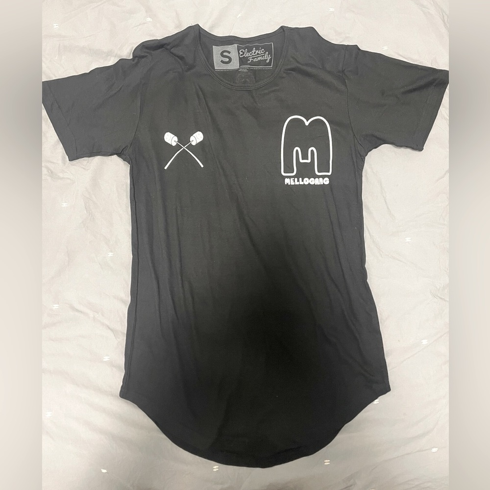 Marshmallo X Electric Family collab scoop T-Shirt